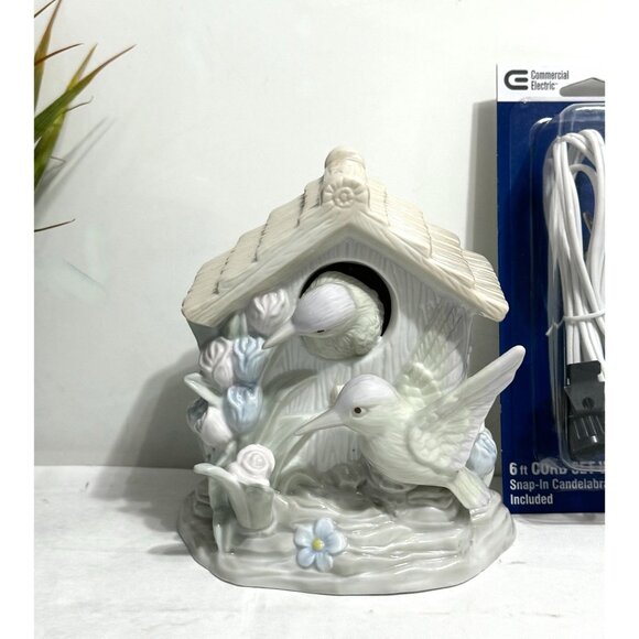 Porcelain Birdhouse Night Light Lamp With Cord & Switch - Picture 7 of 12